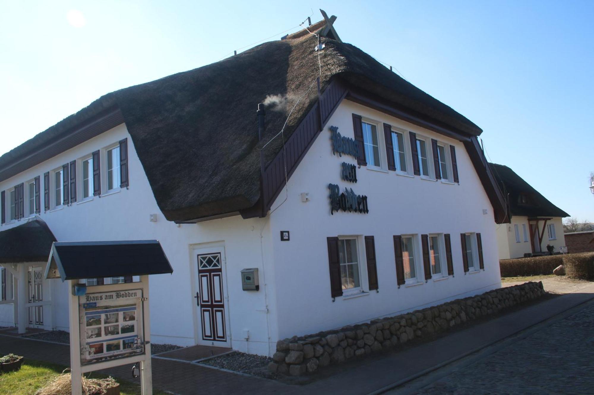 Apartament Haus Am Bodden Groß Zicker Zewnętrze zdjęcie
