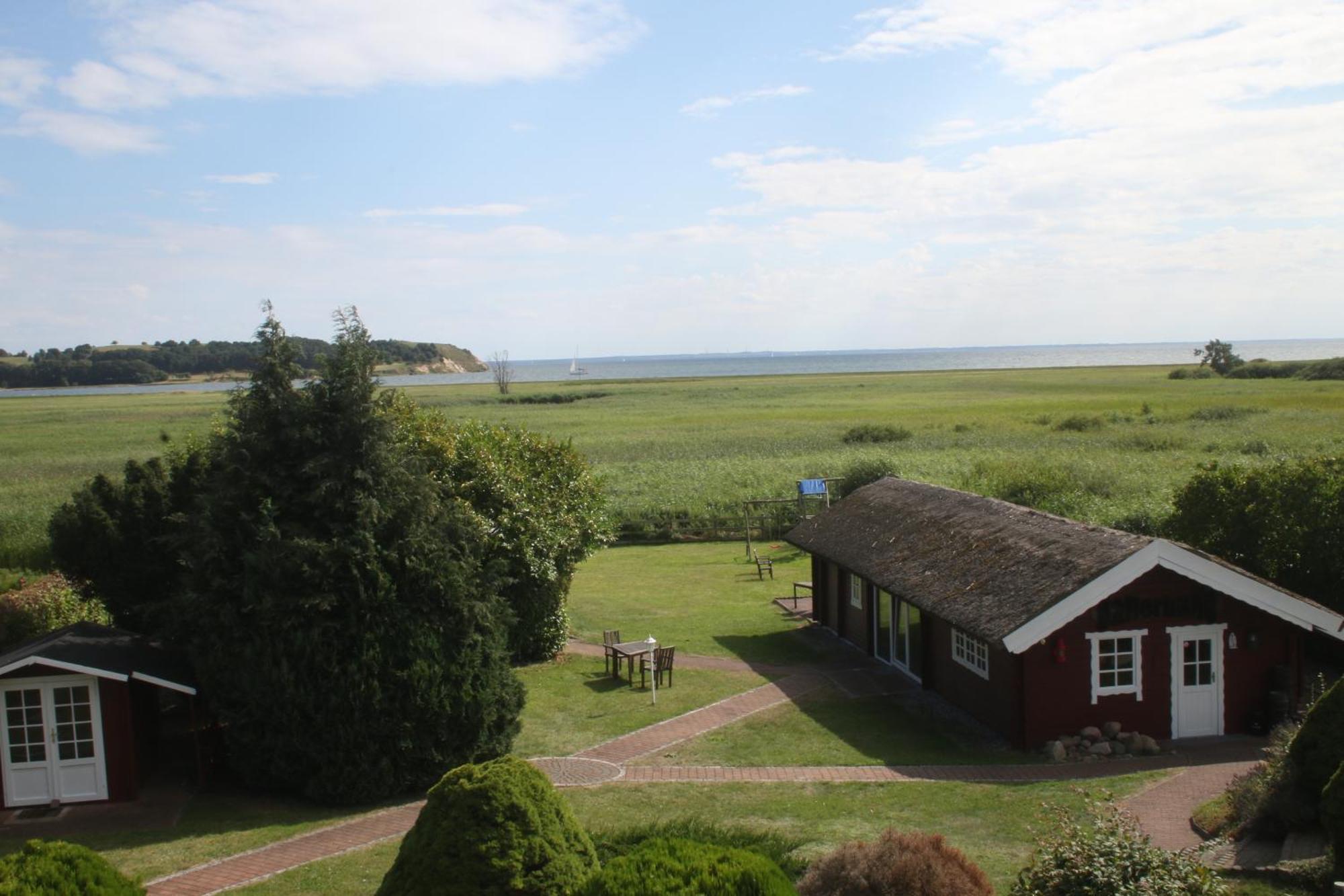 Apartament Haus Am Bodden Groß Zicker Zewnętrze zdjęcie